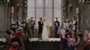 Backdrop to the movie "Ella Enchanted" #693341