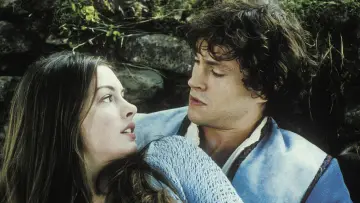 Backdrop to the movie "Ella Enchanted" #693355