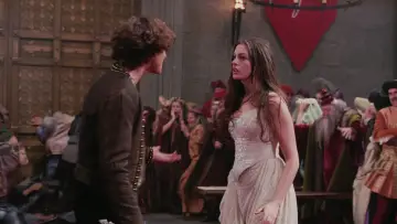 Backdrop to the movie "Ella Enchanted" #693386
