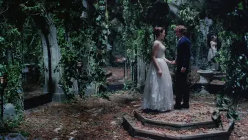 Backdrop to the movie "Ella Enchanted" #861495