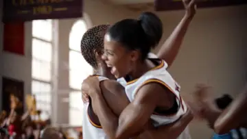 Backdrop to the movie "Love & Basketball" #215119