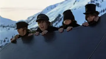 Backdrop to the movie "Help!" #977210