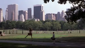 Backdrop to the movie "Uptown Girls" #1156423