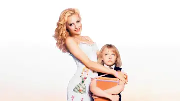 Backdrop to the movie "Uptown Girls" #273061