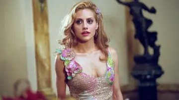 Backdrop to the movie "Uptown Girls" #810001
