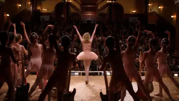 Backdrop to the movie "Uptown Girls" #810019
