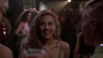 Backdrop to the movie "Uptown Girls" #963114