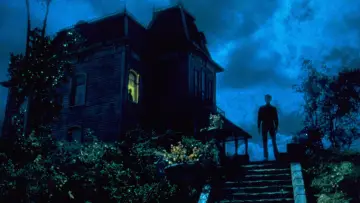 Backdrop to the movie "Psycho II" #481605