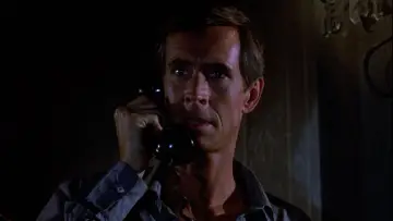 Backdrop to the movie "Psycho II" #946038