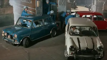 Backdrop to the movie "The Italian Job" #871271