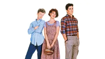 Backdrop to the movie "Sixteen Candles" #869747