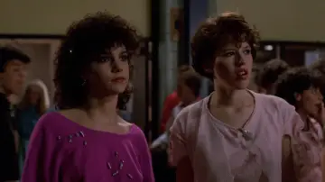 Backdrop to the movie "Sixteen Candles" #869765