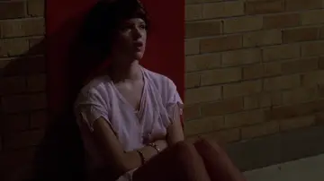 Backdrop to the movie "Sixteen Candles" #869768