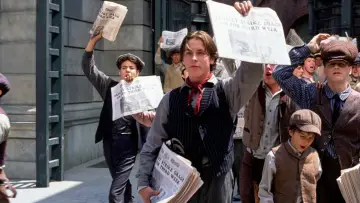 Backdrop to the movie "Newsies" #1048282