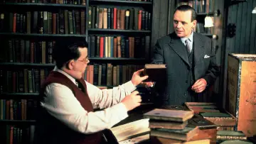 Backdrop to the movie "84 Charing Cross Road" #1060788