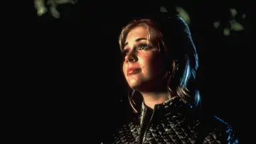 Backdrop to the movie "Sabrina the Teenage Witch" #996318