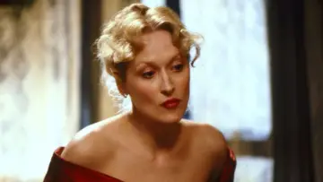 Backdrop to the movie "Sophie