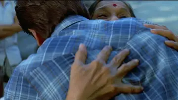 Backdrop to the movie "Swades" #1566943