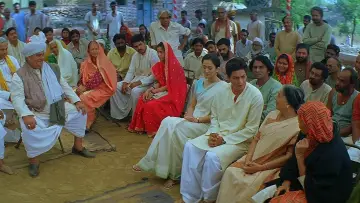 Backdrop to the movie "Swades" #1566964