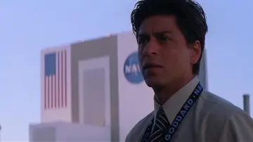 Backdrop to the movie "Swades" #1566973