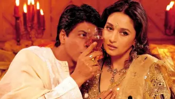 Backdrop to the movie "Devdas" #447373