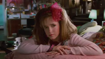 Backdrop to the movie "Howard the Duck" #891528