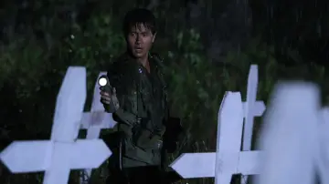 Backdrop to the movie "R-Point" #1045106
