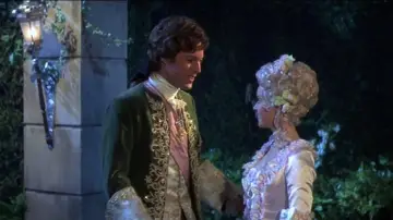 Backdrop to the movie "The Slipper and the Rose" #1616409