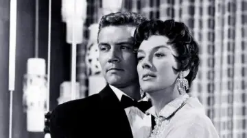 Backdrop to the movie "Auntie Mame" #1168509