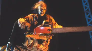 Backdrop to the movie "The Texas Chainsaw Massacre 2" #872548