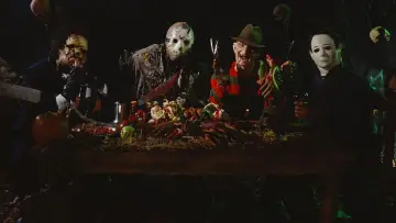 Backdrop to the movie "The Texas Chainsaw Massacre 2" #872563