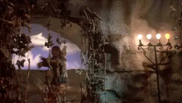 Backdrop to the movie "The Texas Chainsaw Massacre Part 2" #1644952