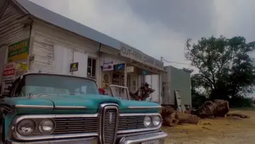 Backdrop to the movie "The Texas Chainsaw Massacre Part 2" #1645290