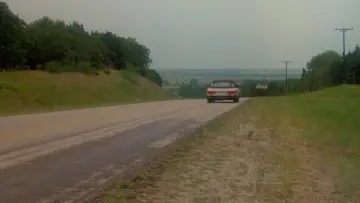 Backdrop to the movie "The Texas Chainsaw Massacre Part 2" #1645361