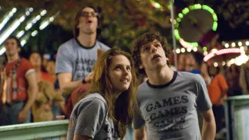 Backdrop to the movie "Adventureland" #947806