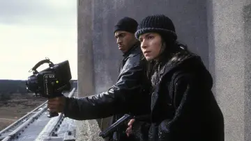 Backdrop to the movie "Mindhunters" #852224