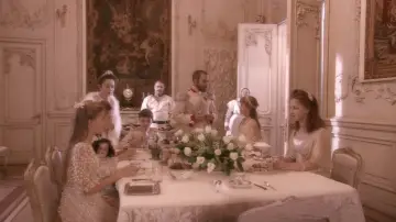 Backdrop to the movie "Russian Ark" #988432