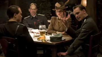 Backdrop to the movie "Inglourious Basterds" #175552