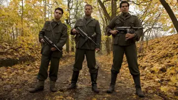 Backdrop to the movie "Inglourious Basterds" #556678