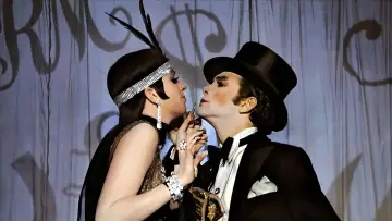 Backdrop to the movie "Cabaret" #691232