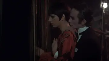 Backdrop to the movie "Cabaret" #691261
