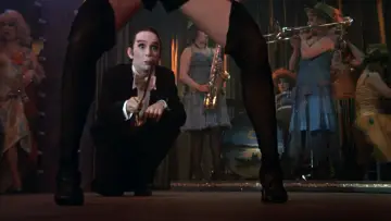 Backdrop to the movie "Cabaret" #691273