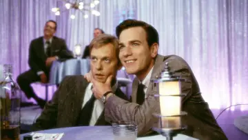 Backdrop to the movie "Down with Love" #1001486