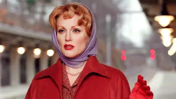 Backdrop to the movie "Far from Heaven" #384772