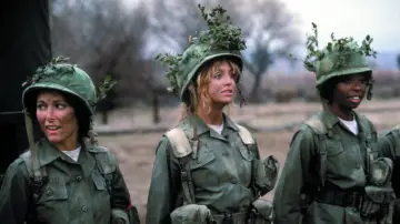 Backdrop to the movie "Private Benjamin" #1035801