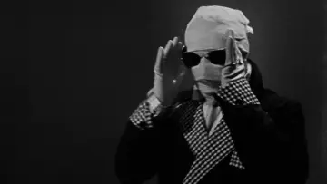 Backdrop to the movie "The Invisible Man" #895158