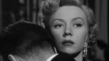 Backdrop to the movie "In a Lonely Place" #986170
