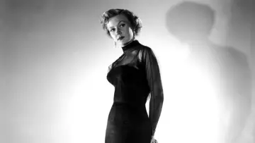 Backdrop to the movie "In a Lonely Place" #986175