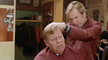 Backdrop to the movie "Blow Dry" #1088575