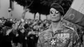 Backdrop to the movie "The Battle of Algiers" #183933